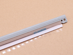 OEM chất lượng Đen trống làm sạch lưỡi cho Xerox colour C60 C70 550 560 700 250 <span class=keywords><strong>252</strong></span> <span class=keywords><strong>docu</strong></span> màu C75 j75 trống đơn vị lưỡi đen - Product Image 2