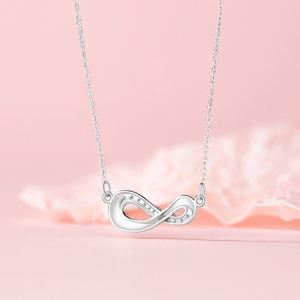 Collar De Acero Inoxidable Infinity Mobius Strip Zircon Necklace for Women Full Zircon Charm Clavicle <b>Chain</b> Necklace - Product Image 3