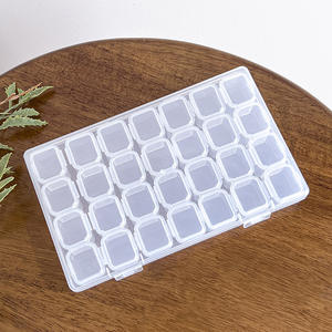 Caja organizadora de joyas transparente, estuche de almacenamiento con 28 56 compartimentos y tapa para pendientes, anillos, collares, soporte para accesorios de escritorio - Product Image 2