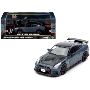 2022 Nissan GT-R (R35) รุ่นพิเศษ Nismo RHD 1/64 Diecast สีเทาเข้มพร้อมชุดสะสม DCD แบบคาร์บอนด้านบน