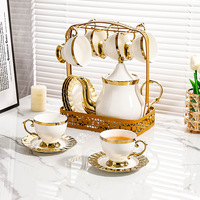 Service à thé en céramique vintage QIAN HU 2024 avec théière en porcelaine dorée de luxe 13 pièces Bord blanc Logo personnalisé Europe 6 pièces