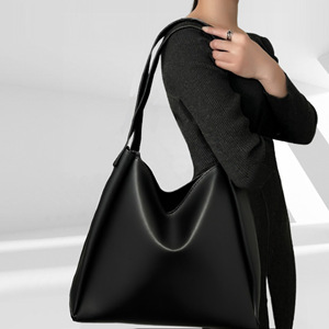 Bolsos de mano de alta gama para mujer, bolsos cruzados de cuero PU de gran capacidad para llevar debajo del brazo, bolso de compras para exteriores a la moda, bolso para mujer - Product Image 1