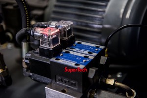 <span class=keywords><strong>Supertech</strong></span> v1632 độ chính xác cao dọc rãnh máy hiệu quả cho các ngành công nghiệp đa dạng bánh răng mang động cơ thành phần cốt lõi - Product Image 2