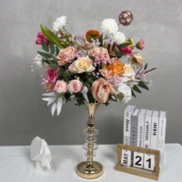 DKB Hochwertige Realistische Seidenrosen-Blumenarrangements Romantische Rosa Künstliche Blumenkugel und Kranz Heimdekoration-Set