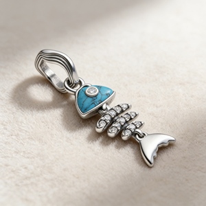 ชุดเครื่องประดับโอเชียนซีรีส์ทำจากเงินฝังเพทาย เหมาะสำหรับเด็กและผู้หญิง และสามารถใช้เป็นเครื่องประดับสำหรับออกเดทได้ด้วย - Product Image 2