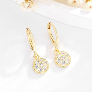 2025 nuevo colgante de alta calidad redondo 14K cobre chapado en oro con incrustaciones de circón uso diario pendientes de latón joyería de mujer - Product Image 3