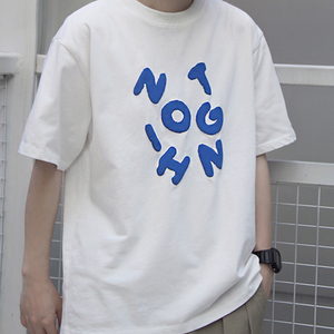 เสื้อยืดคอกลมลายกราฟิกใหม่ สดใส ระบายอากาศได้ดี เสื้อผ้าผู้ชาย พิมพ์ลายโฟมพัฟ 3 มิติ แบบกำหนดเอง - Product Image 3