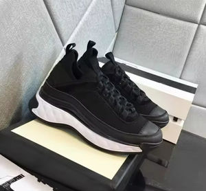 Baskets à lacets en cuir de veau grainé noir et velours pour femme, avec doublure en cuir véritable, semelle extérieure en caoutchouc et design tendance - Product Image 5