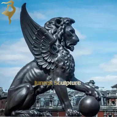Büyük metal el sanatları büyük pirinç aslan bronz kanatlı aslan heykeli ile topu bronz heykel kayıp balmumu döküm