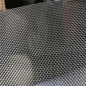 304 316 Stainless Steel Crimped Wire Mesh Mine Screen Filter 3 Mesh 6.3 Mm Aperture 2.2 Mm Wire Diameter 1m*30m