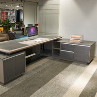 Bureau de direction moderne en MDF avec armoire latérale et boîte de rangement pour câbles, garantie 5 ans, direct usine, luxe léger, vente en gros