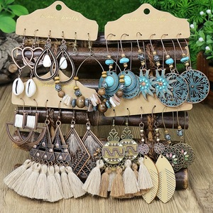 Boucles d'oreilles pendantes bohèmes en alliage plaqué bronze antique pour femmes, ensemble de boucles d'oreilles géométriques perlées - Product Image 5