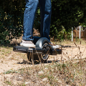 สกู๊ตเตอร์ไฟฟ้าสมาร์ทประเภทอิเล็กทรอนิกส์สเก็ตบอร์ดแบบมีล้อเดียวมีมอเตอร์1000วัตต์ - Product Image 5