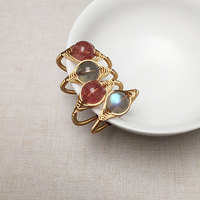 Bague en fil plaqué or 14 carats faite à la main avec labradorite, quartz fraise sang de pigeon, design original Lianyungang
