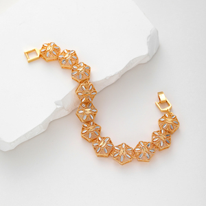 Оптовая продажа: Классический браслет-цепочка CM Jewelry в дубайском/саудовском стиле для женщин, позолоченный 24-каратным золотом, с креативной полой застежкой в виде сердца - Product Image 3