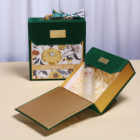 Coffret cadeau personnalisé coffret cadeau Saint Valentin pour dames Boîte en papier haut de gamme réutilisable avec poignée ruban Meilleurs cadeaux de Noël pour les amoureux