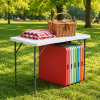 Table pliable en HDPE moulé par soufflage avec poutre renforcée, portable, pour pique-nique et salons professionnels