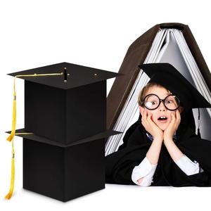 Ensemble de trois pièces pour la remise des diplômes, élégant, avec fleurs fraîches, boîte rigide en forme de seau, fabrication artisanale, technique de marquage imperméable, personnalisable, chapeau, câlin - Product Image 5