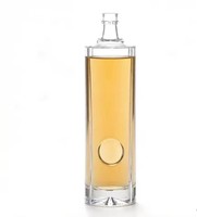 Bouteille en verre cylindrique 680 ml pour spiritueux forts, whisky, rhum – Flacon plat transparent premium avec couvercles hermétiques et outil de scellage