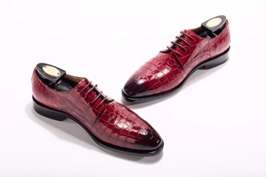 Goodyear welt Custom Design scarpe da uomo abbina <span class=keywords><strong>giacca</strong></span> di <span class=keywords><strong>pelle</strong></span> di coccodrillo e portafoglio <span class=keywords><strong>pelle</strong></span> di alligatore ufficio scarpe da sera per uomo - Product Image 3
