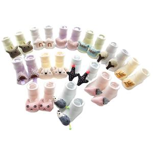 Ensemble de chaussettes pour bébé en coton biologique de 9 <span class=keywords><strong>mois</strong></span>, animaux 3D, dessins animés, antidérapantes, chaussettes pour nouveau-nés - Product Image 1