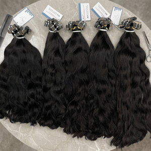 มีสินค้าพร้อมส่ง ผมเทปแบบลอนธรรมชาติ สีธรรมชาติ ผมแท้ Remy ราคาขายส่ง - Product Image 1