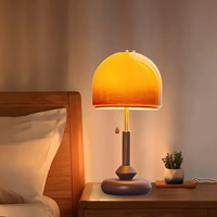 Lampe de table vintage tendance, couleur noyer rétro, verre jaune coucher de soleil, lumière d'ambiance, lampe de chevet créative de style américain