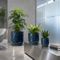 Lot de pots de fleurs en céramique bleu marine brillant texturés avec soucoupes pour décoration intérieure et vente au détail