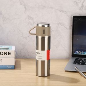 Usine directe de haute qualité stocké pas cher le parapluie de <span class=keywords><strong>4</strong></span> <span class=keywords><strong>litres</strong></span> flacon à vide clé USB stylo clavier S <span class=keywords><strong>thermos</strong></span> tasse coffret cadeau - Product Image 3