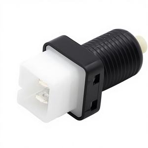 Nouveaux interrupteurs de feux stop en plastique 24V 4534.11 et 4534.21 applicables pour Sign 405 à des fins de fabrication - Product Image 1