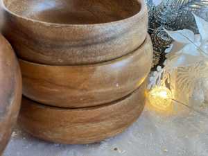 Bol en bois décoratif, artisanal, de qualité supérieure, durable, biologique, parfait pour servir des fruits, des salades, des collations - Product Image 5