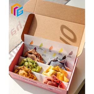 Caja de Embalaje Reciclable de Cartón Corrugado para Empanadas Españolas con Logotipo Personalizado, Laminación Mate, Ventana, Diseño Plegable, Grabado en Relieve - Product Image 2