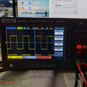 Osciloscopio con Generador de Señales Hantek DSO2D15, Ds02d10, DSO2D20 (2GSa/s) de Buena Calidad a Buen Precio - Product Image 6
