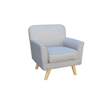 Fauteuil d'appoint personnalisable en tissu rembourré avec accoudoirs roulés incurvés