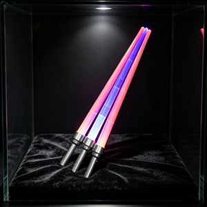 <span class=keywords><strong>Épée</strong></span> laser LED réaliste multicolore clignotante, jouet spatial pour garçons, fournitures de fête, longue <span class=keywords><strong>épée</strong></span> <span class=keywords><strong>lumineuse</strong></span> - Product Image 6