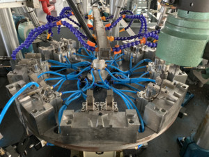 เครื่องเจาะและต๊าปแบบพิเศษพร้อมโต๊ะหมุนอัตโนมัติ - Product Image 6