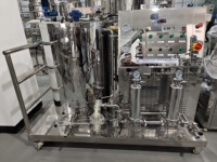 Mélangeur de parfum en acier inoxydable 100% authentique, machine de mélange de parfum, ligne de production de vaporisateur d'eau de parfum, capacité de 100 à 500 L