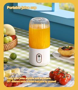 Frullatore Portatile per Esterni Mini Estrattore di Succo USB Ricaricabile per <span class=keywords><strong>Frutta</strong></span> e Smoothie - Product Image 2