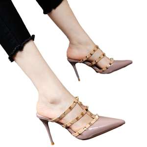 <span class=keywords><strong>Scarpe</strong></span> Eleganti <span class=keywords><strong>da</strong></span> <span class=keywords><strong>Donna</strong></span> 2024 <span class=keywords><strong>con</strong></span> Tacco Alto Dipinto, Décolleté alla Moda <span class=keywords><strong>con</strong></span> <span class=keywords><strong>Borchie</strong></span> Piramidali e Punta Affusolata per Matrimoni Estivi - Product Image 1