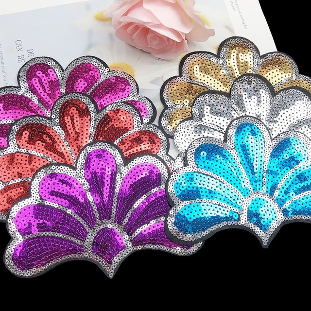 New Sequined Embroidered Fabric Patch for DIY Clothing Decoration Chenille Fabric with Rhinestones and Silk Fan-Shaped Design