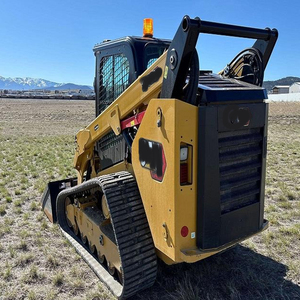 Chargeuse compacte 299D3 haute performance avec moteur diesel de première classe – Équipement de construction robuste - Product Image 1