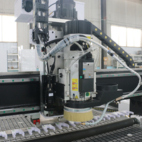 Machine de fraisage CNC ATC 1530 avec caméra CCD et rouleau de pression pour le travail du bois