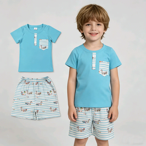 Nouvel ensemble de vêtements pour garçons, short bleu à manches courtes avec poche et short rayé à motif canard, ensemble de vêtements pour enfants en deux pièces - Product Image 1