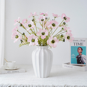 <span class=keywords><strong>Fleurs</strong></span> <span class=keywords><strong>artificielles</strong></span> Cosmos violettes de 64 cm, 4 têtes, toucher réel, fausse branche de fleur de Gesang pour la décoration de la maison, des mariages et des vases - Product Image 4