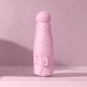 Mini <span class=keywords><strong>parapluie</strong></span> de poche 5 plis de haute qualité avec poignée ronde pour les voyages et la rentrée scolaire cadeau promotionnel <span class=keywords><strong>parapluie</strong></span> ouvert <span class=keywords><strong>à</strong></span> la main - Product Image 2