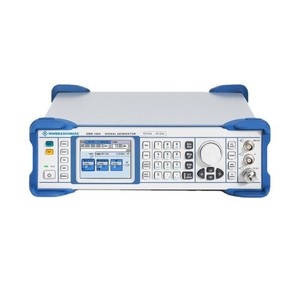 Générateur de signaux micro-ondes Rohde & Schwarz SMB100A, large plage de fréquences 100 kHz-40 GHz, forme d'onde pulsée, résolution 1 Hz, fabriqué en Allemagne - Product Image 4