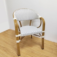 Uplion Chaises de patio de bistrot empilables de qualité moderne et durable Chaise de café en rotin pour le jardin et l'extérieur