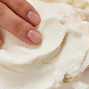 Crème <span class=keywords><strong>magique</strong></span> coréenne pour le visage de marque privée crème hydratante <span class=keywords><strong>Anti</strong></span>-rides enlevant la crème <span class=keywords><strong>anti</strong></span>-rides faciale au collagène de l'âge d'or - Product Image 4