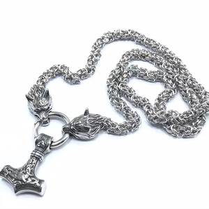 Collier pendentif Tête de loup Viking Nordique Marteau de Thor, Bijou Amulette pour Homme, Chaîne en Acier Inoxydable - Product Image 6