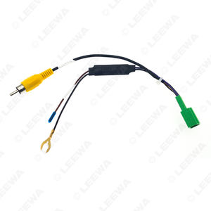 Adaptador de Cable <span class=keywords><strong>convertidor</strong></span> de enchufe de vídeo para cámara trasera inversa de aparcamiento de coche para Isuzu/Mitsubishi/Suzuki Cable <span class=keywords><strong>MP5</strong></span> de coche - Product Image 5